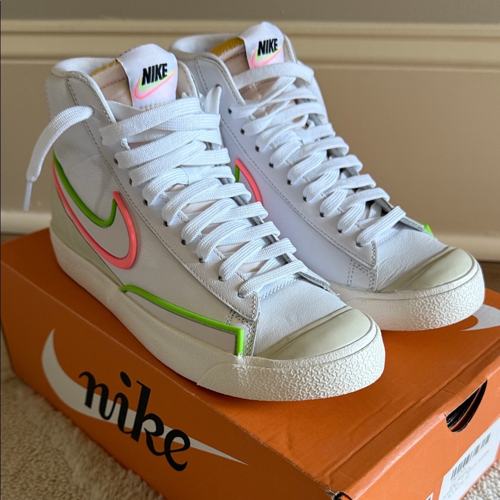 Nike Wmns Blazer Mid '77 'Inifinite Watermelon'